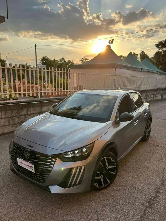 Peugeot 208 208 PureTech 100 S&S 5p. GT - Foto 2