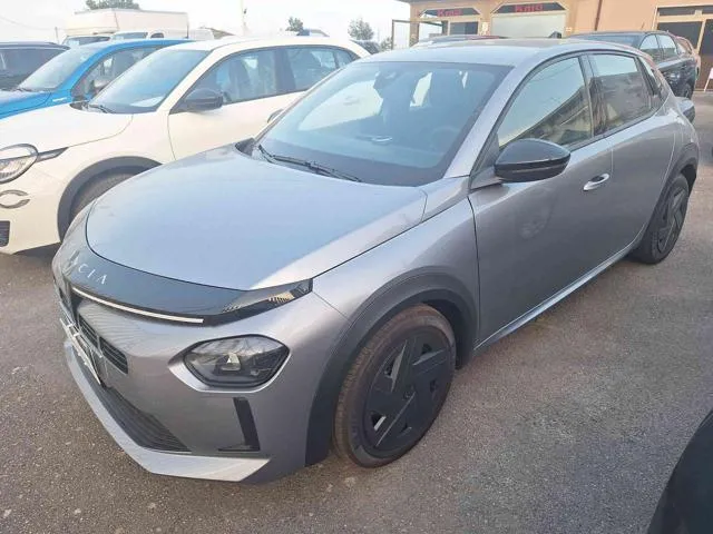 Lancia Ypsilon Hybrid e-DCT *KM 0* - Foto 3