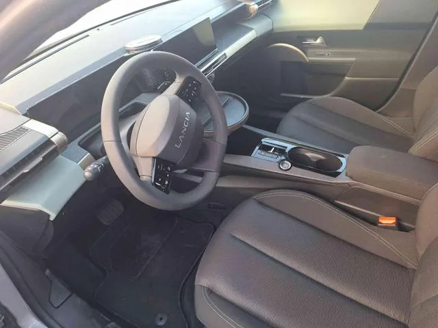 Lancia Ypsilon Hybrid e-DCT *KM 0* - Foto 11