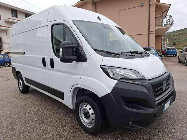 Fiat Ducato 33 2.2 Mjt 140CVMH2 Furgone - Foto 2