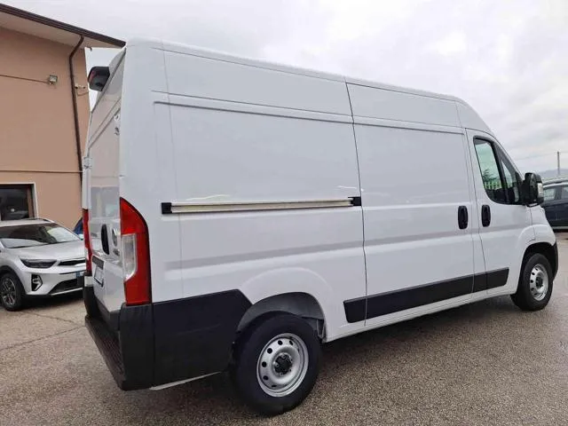 Fiat Ducato 33 2.2 Mjt 140CVMH2 Furgone - Foto 4