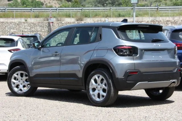 Jeep Avenger 1.2 Turbo MHEV Altitude - Foto 4