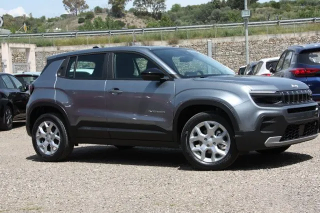 Jeep Avenger 1.2 Turbo MHEV Altitude - Foto 6