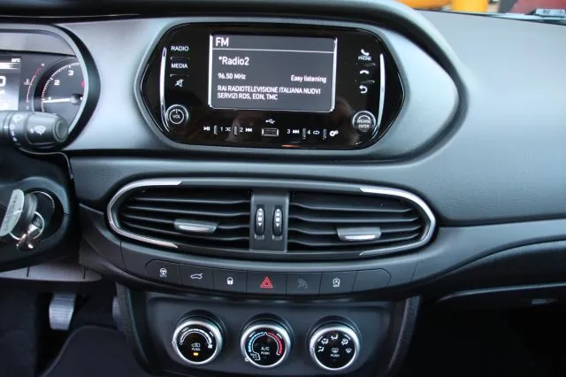 Fiat Tipo 1.6 Mjt S&S - Foto 13