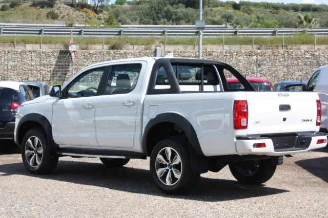 EVO Cross4 2.0 Turbo Diesel Doppia Cabina VARI COLORI - Foto 4