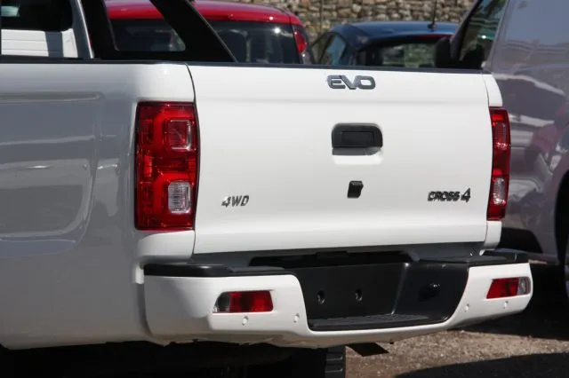 EVO Cross4 2.0 Turbo Diesel Doppia Cabina VARI COLORI - Foto 6