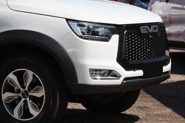 EVO Cross4 2.0 Turbo Diesel Doppia Cabina VARI COLORI - Foto 9