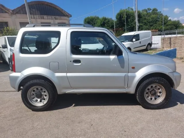Suzuki Jimny Jimny 1.3 4WD JLX Special - Foto 5