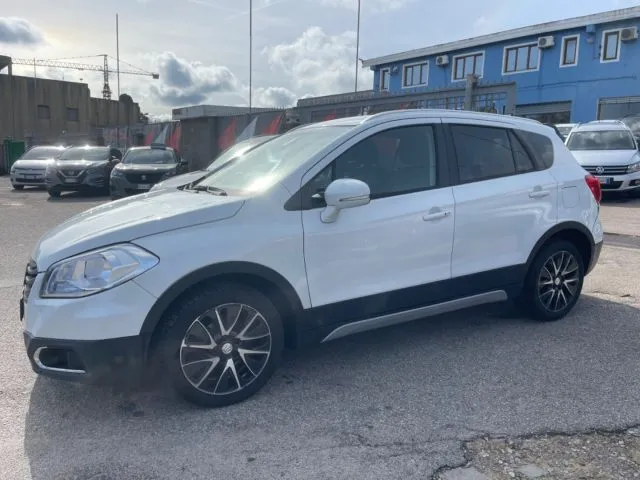Suzuki S-Cross S-Cross 1.6 DDiS 4WD All Grip Style - Foto 2