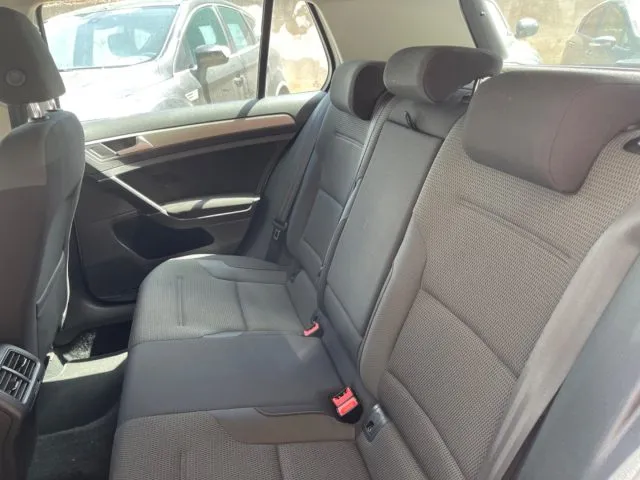 Volkswagen Golf 1.6 TDI 110 CV 5p. Sport Edition BlueMotion Tech. - Foto 9