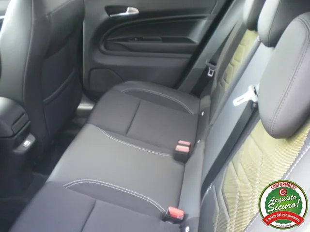 Jeep Avenger Avenger 1.2 Turbo 1st Edition - Foto 13