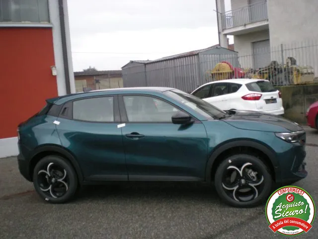 Alfa Romeo Junior HYBRID 1.2 136 CV eDCT6 - Foto 9