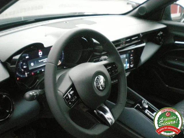 Alfa Romeo Junior HYBRID 1.2 136 CV eDCT6 - Foto 11