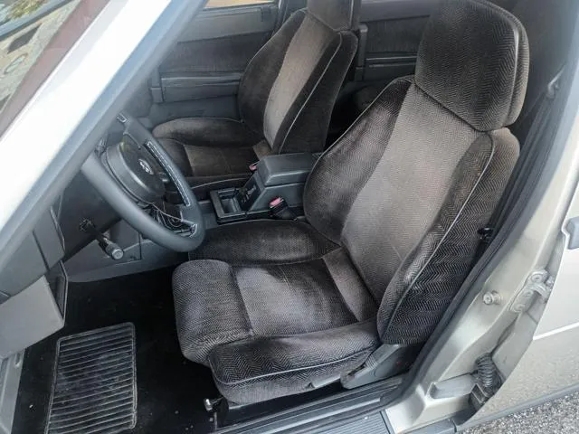 Alfa Romeo 75 75 1.8i turbo America - Foto 7