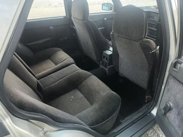 Alfa Romeo 75 75 1.8i turbo America - Foto 10