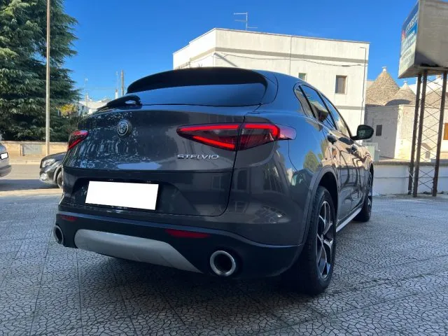 Alfa Romeo Stelvio Stelvio 2.2 T.diesel 210 CV AT8 Q4 Super - Foto 8