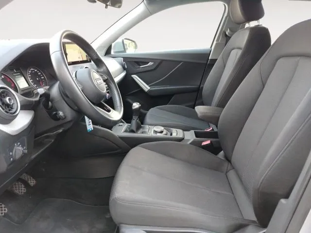 Audi Q2 Q2 35 TFSI Business - Foto 10