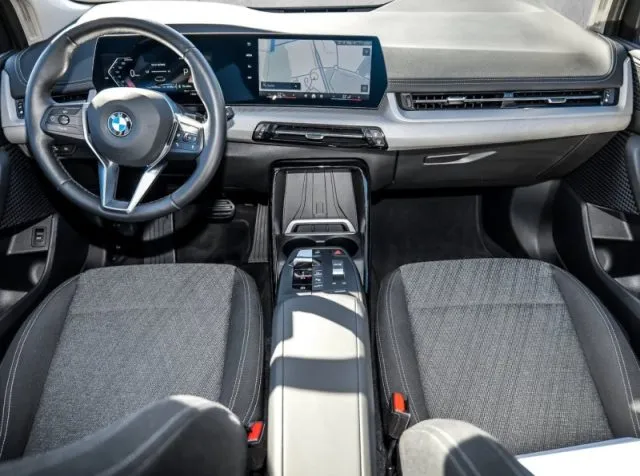 Bmw 218 - dettaglio 3