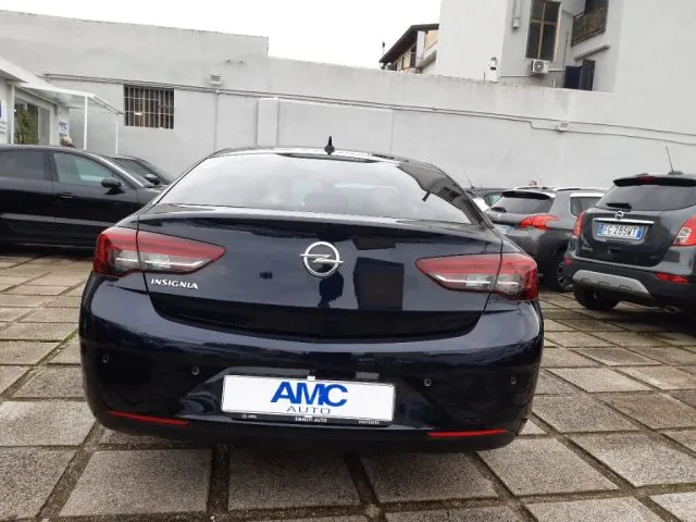 Opel insignia - dettaglio 4