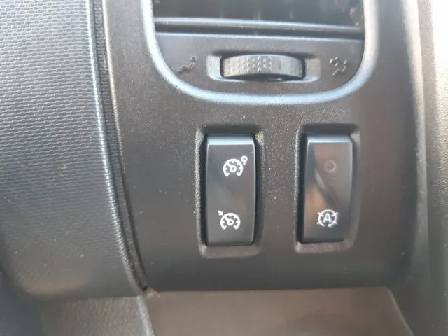 Opel vivaro - dettaglio 10