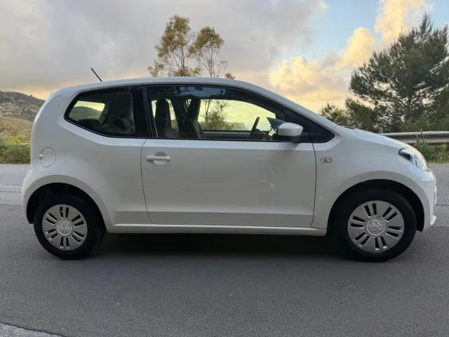 Volkswagen up! - dettaglio 8