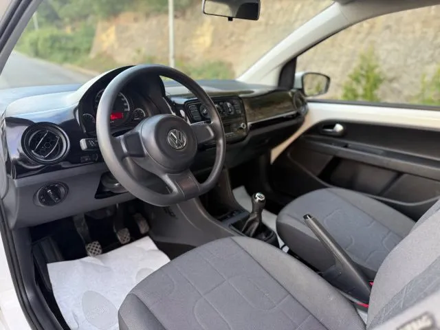 Volkswagen up! - dettaglio 10