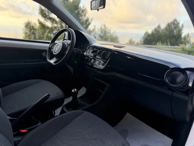 Volkswagen up! - dettaglio 13