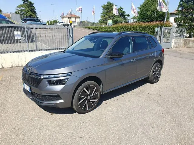 Skoda Kamiq Kamiq 1.0 TSI 110 CV Black Dots - Foto 2