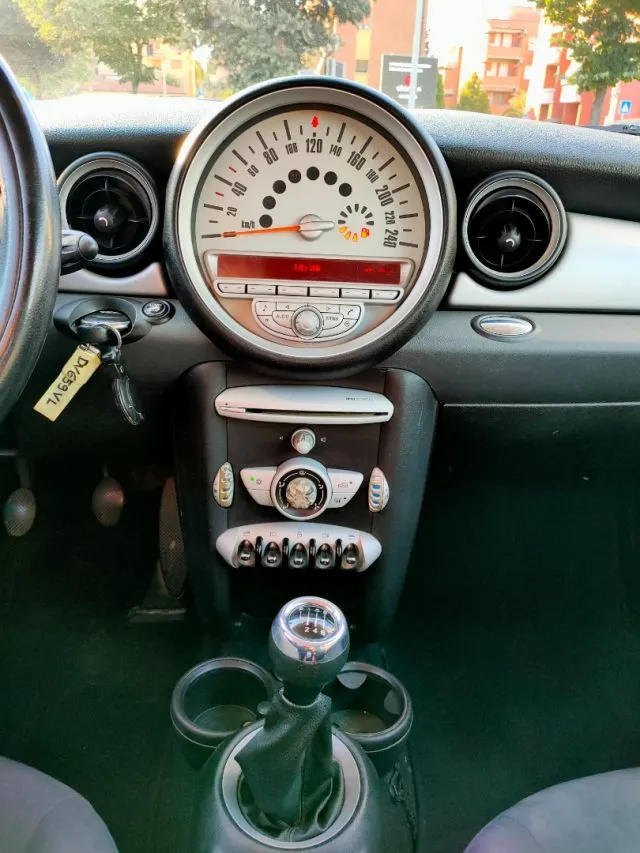 Mini Cooper D 1.6 16V 109 Cv Bi Color - Foto 8