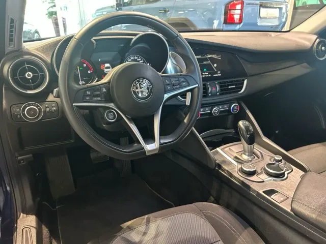 Alfa Romeo Giulia 2.2 Turbodiesel 136 CV AT8 Business NAVI - 19 - Foto 9