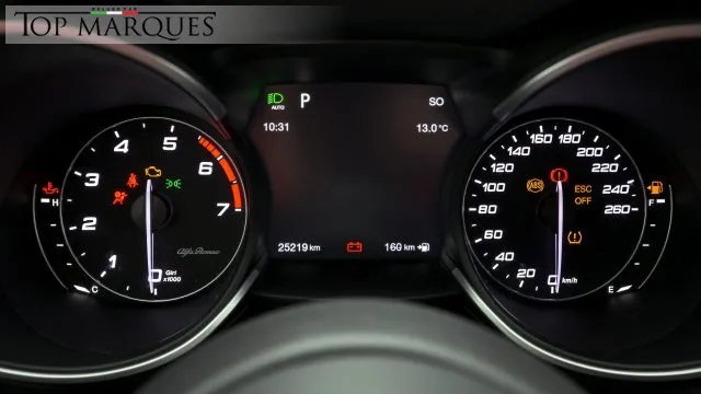 Alfa Romeo Stelvio Stelvio 2.0 Turbo 280CV AT8 Q4 B-Tech - Foto 9