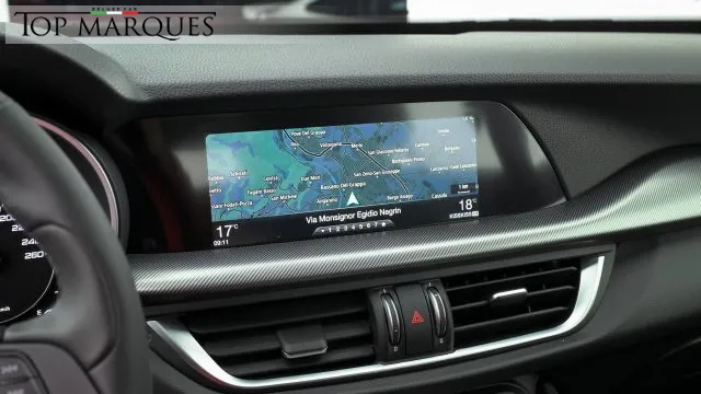 Alfa Romeo Stelvio Stelvio 2.0 Turbo 280CV AT8 Q4 B-Tech - Foto 10