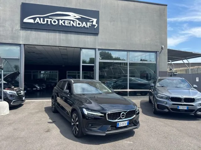Volvo V60 Cross Country B5 AWD Geartronic Business Pro MY 21 - Foto 1