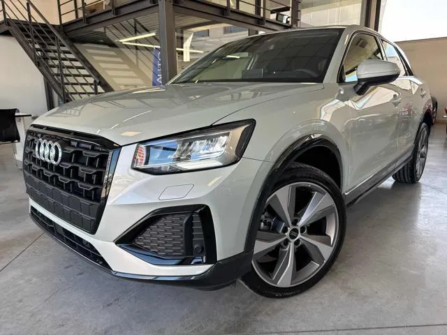 Audi Q2 Q2 30 TFSI Business Advanced - Foto 1