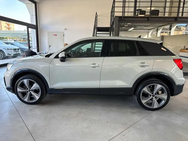 Audi Q2 Q2 30 TFSI Business Advanced - Foto 5