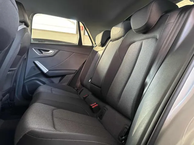 Audi Q2 Q2 30 TFSI Business Advanced - Foto 9