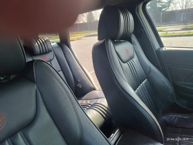 Alfa romeo 159 - dettaglio 9