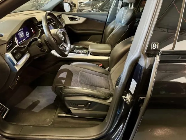 Audi Q8 50 TDI 286 CV quattro tiptronic Sport - Foto 8