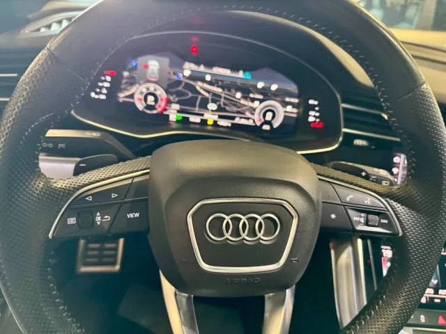 Audi Q8 50 TDI 286 CV quattro tiptronic Sport - Foto 14