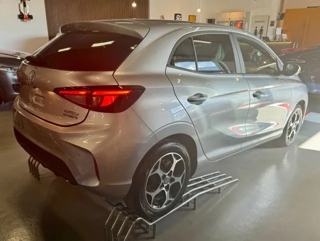 Mg MG3 Hybrid+ Luxury - Foto 4