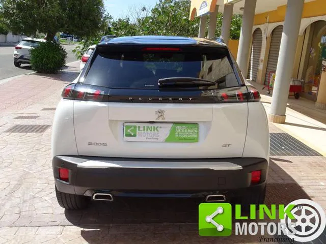 Peugeot 2008 2008 PureTech 130 S&S EAT8 GT - Foto 5