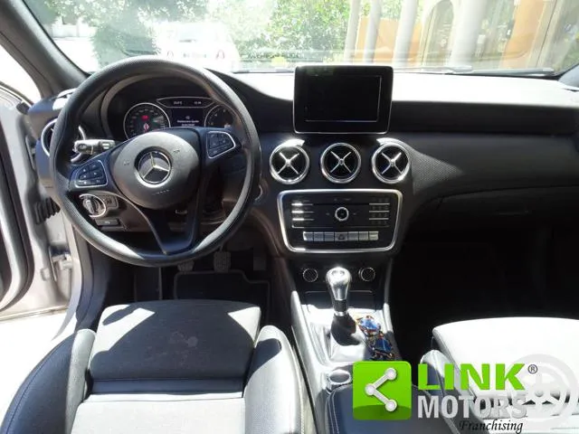 Mercedes-Benz A 160 102 CV BUSINESS - Foto 9