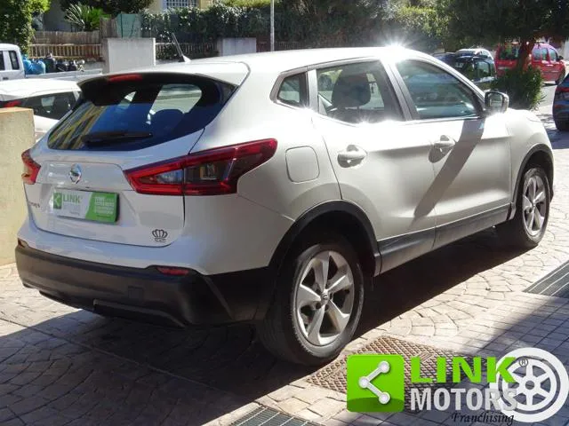Nissan Qashqai Qashqai 1.3 DIG-T 140 CV Tekna - Foto 4