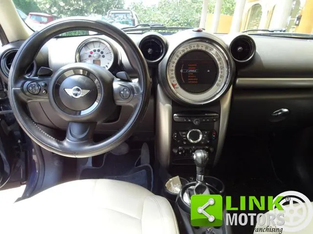 Mini Countryman 2.0 COOPER D. 112 CV - Foto 10