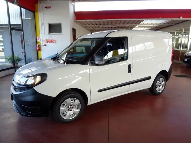 Fiat Doblo Doblò1.6 MJT105CV S&S PC-TN Cargo 3Posti - Foto 3