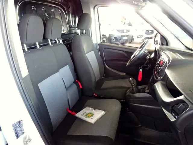Fiat Doblo Doblò1.6 MJT105CV S&S PC-TN Cargo 3Posti - Foto 8