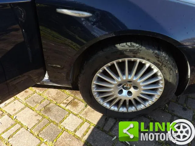 Alfa Romeo 159 159 2.2 JTS 16V Distinctive - Foto 13