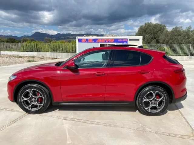 Alfa Romeo Stelvio Stelvio 2.2 T.diesel 180 CV AT8 Q4 Super - Foto 4