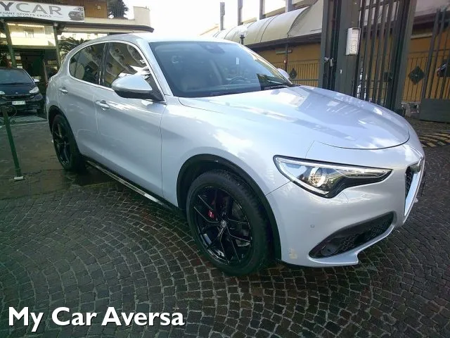 Alfa Romeo Stelvio Stelvio 2.2 T.diesel 210 CV AT8 Q4 Ti - Foto 2