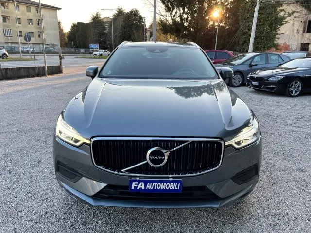 Volvo XC60 B4 (d) AWD Geartronic Momentum Pro - Foto 3